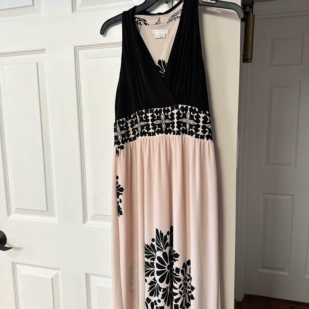 Beige/Black Long Dress